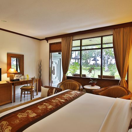 Jayakarta Hotel Lombok Senggigi Room photo