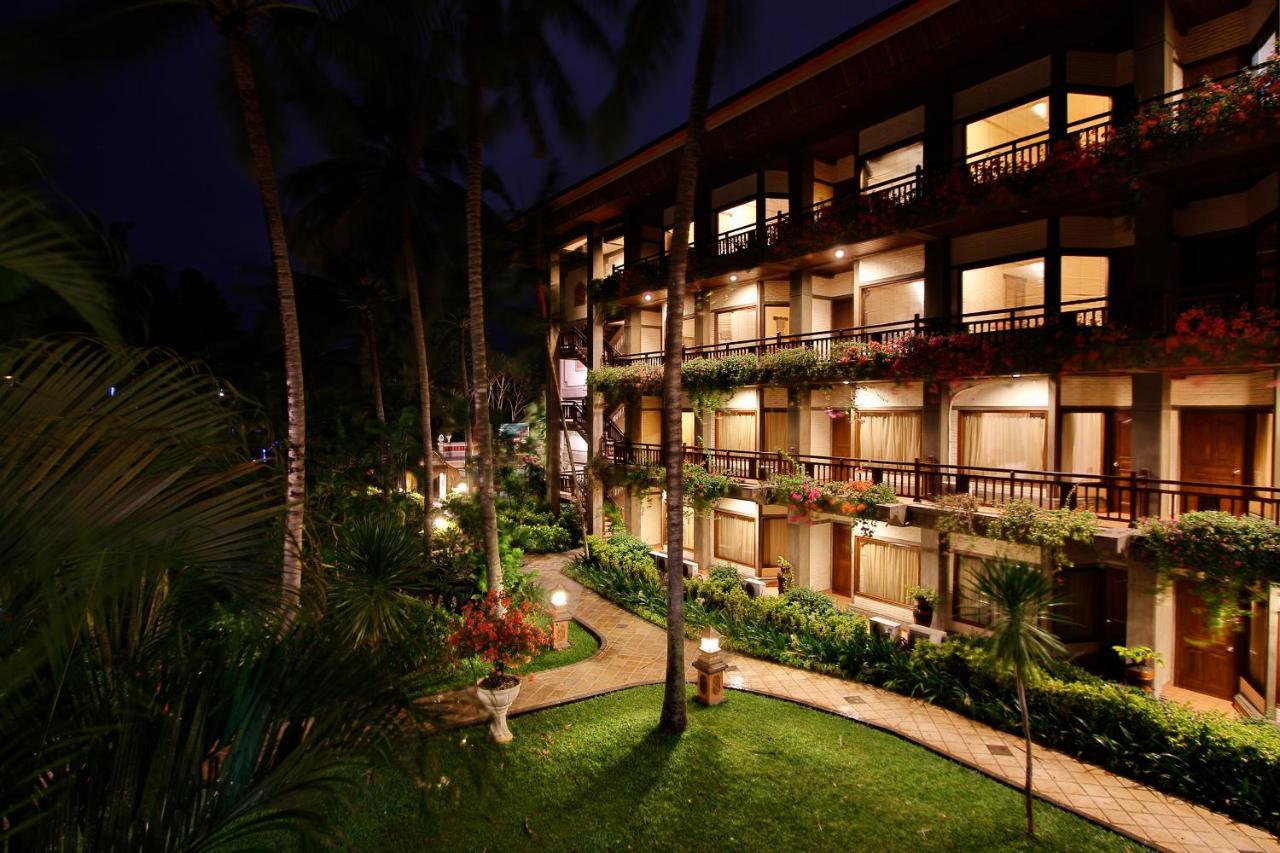 Jayakarta Hotel Lombok Senggigi Exterior photo