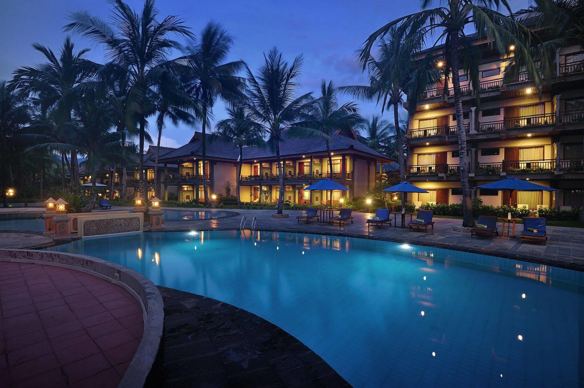 Jayakarta Hotel Lombok Senggigi Exterior photo